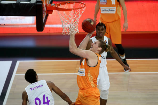 直被视为球 直被视为球